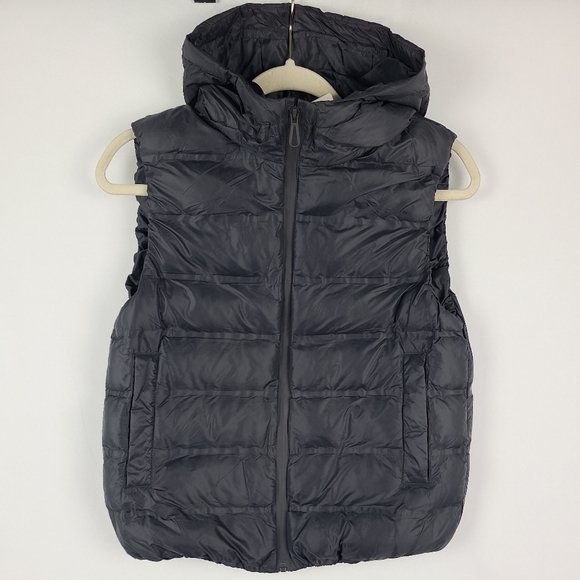 NEW Zara Womans Vest Jacket Water Repellent Size 9-10 Black Hooded NWT - Picture 1 of 8